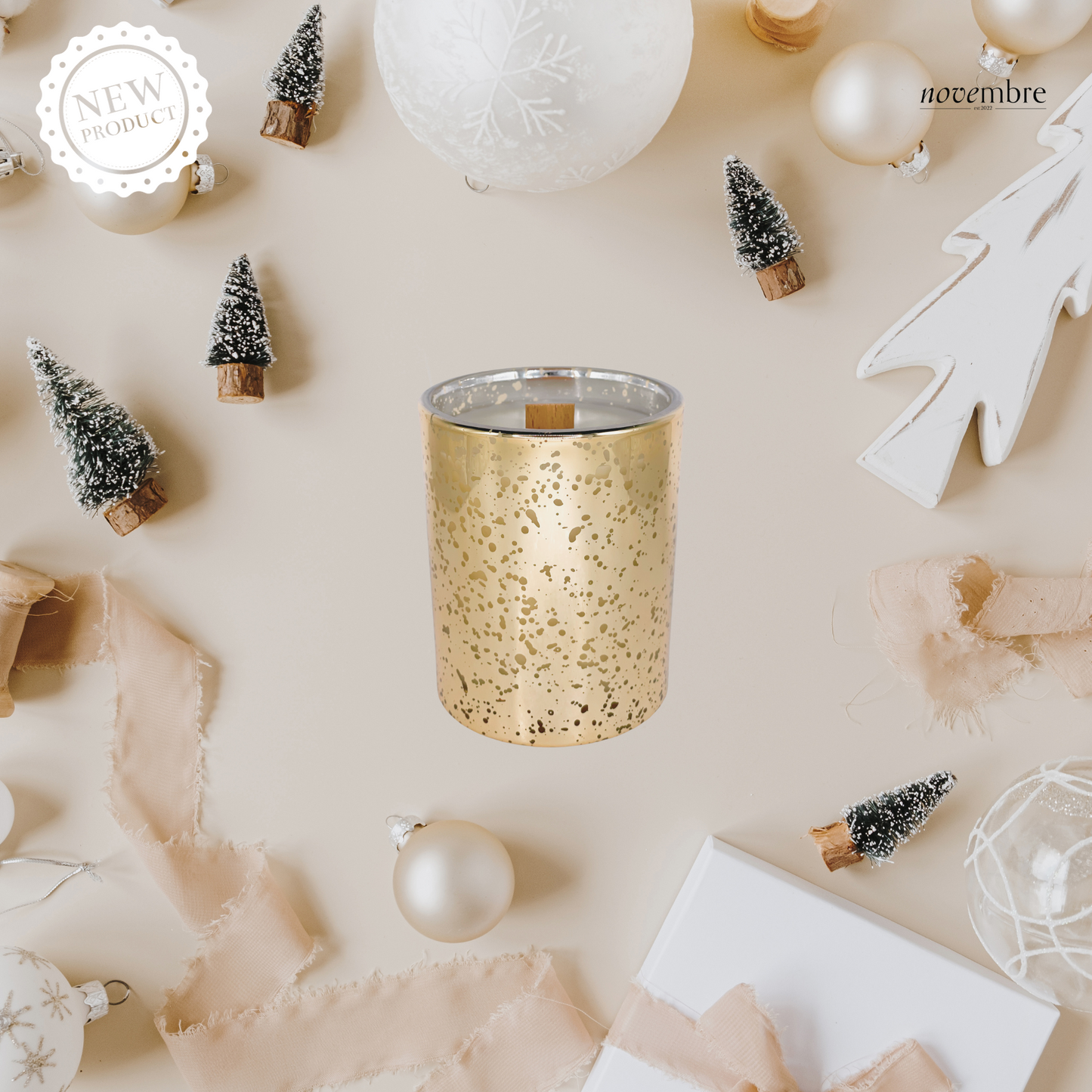 Festive Glow Scented Candle by novembre